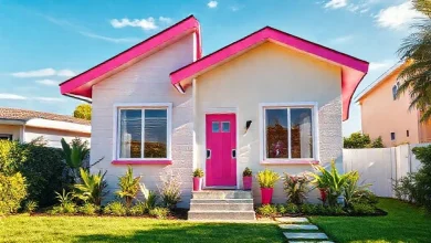 Küçük evler için 2026'nın en iyi trend boya renkleri ve ferah iç mekan dekorasyon önerileri.